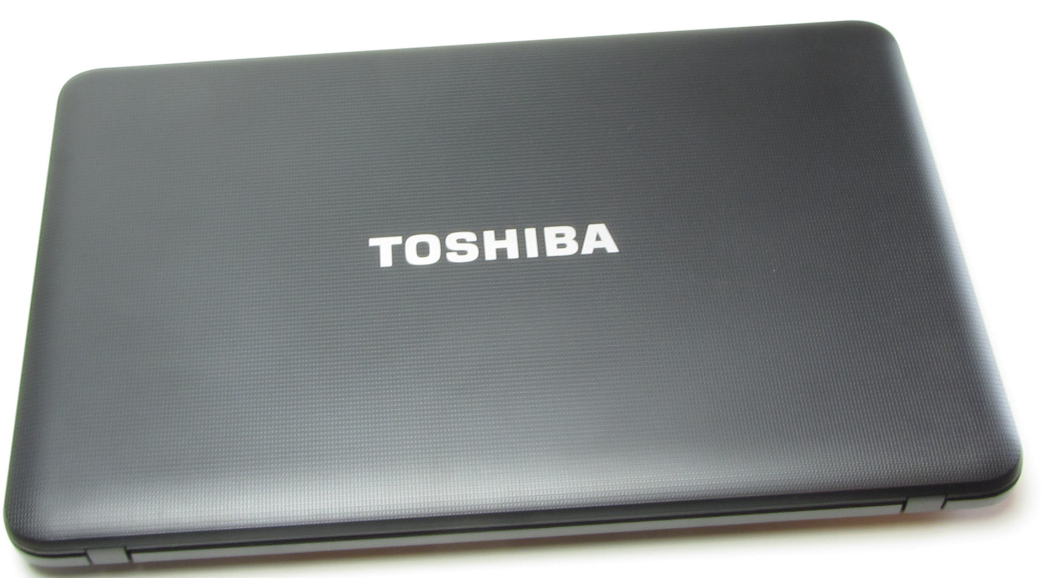Toshiba satellite C850 1H3 intel corei 5 hdd500gb Ram 4gb